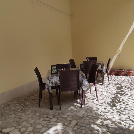 Old Street Guesthouse بخارى المظهر الخارجي الصورة