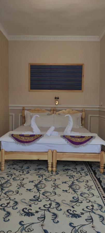 Old Street Guesthouse بخارى المظهر الخارجي الصورة