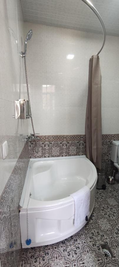 Old Street Guesthouse بخارى الغرفة الصورة